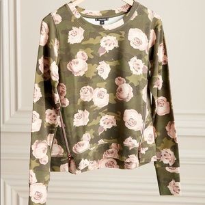 Stella & Dot Crush it Floral Camo Top